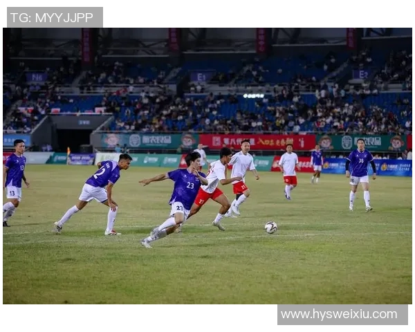 足球明星齐聚一堂献上感人视频致敬坤坤展现友谊与热爱